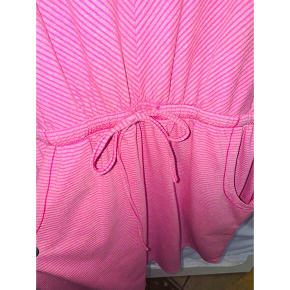 THE NORTH FACE Belted Mini T-Shirt Tennis Romper Pink Pockets Athliesure Travel - Picture 9 of 10